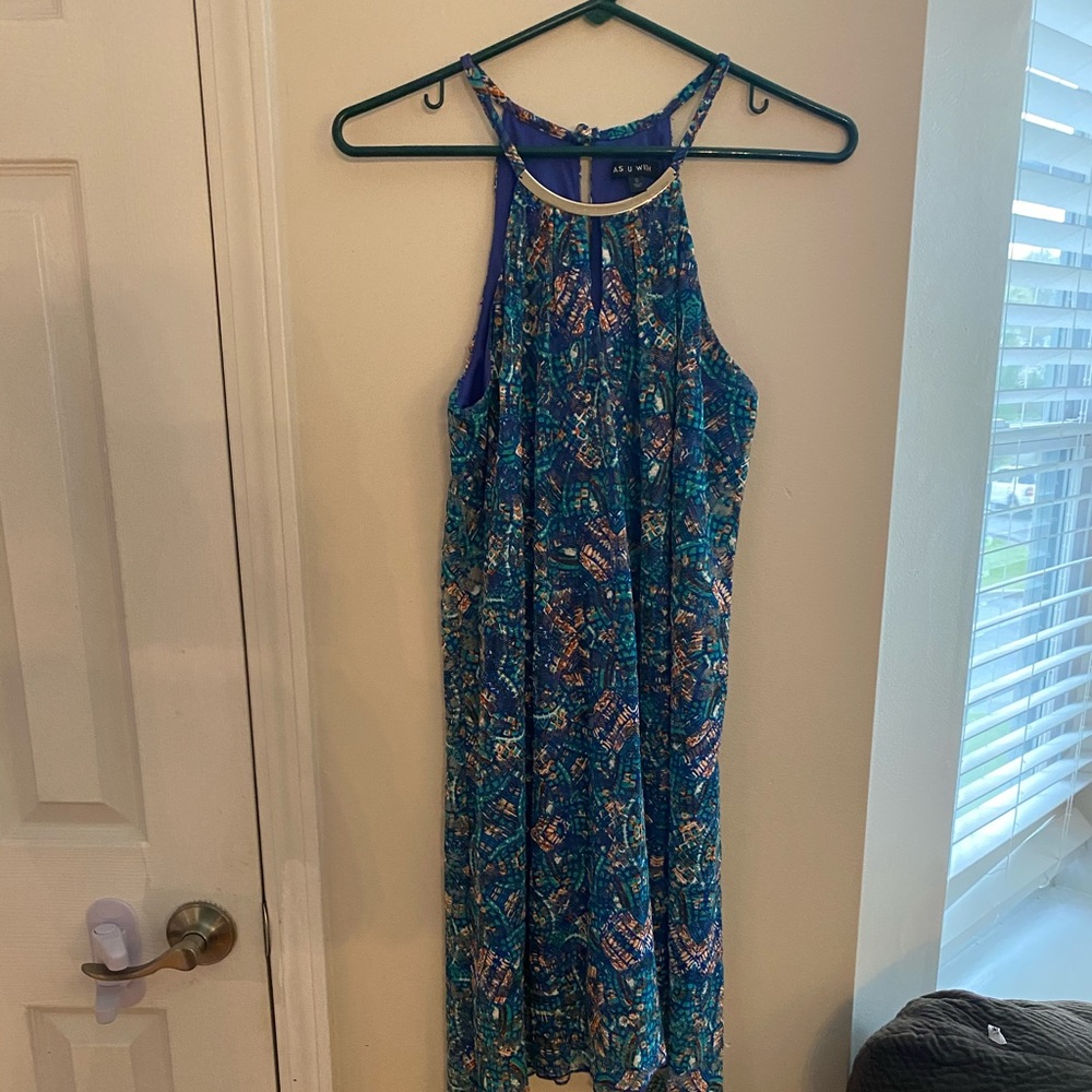 Dress with gold neckline